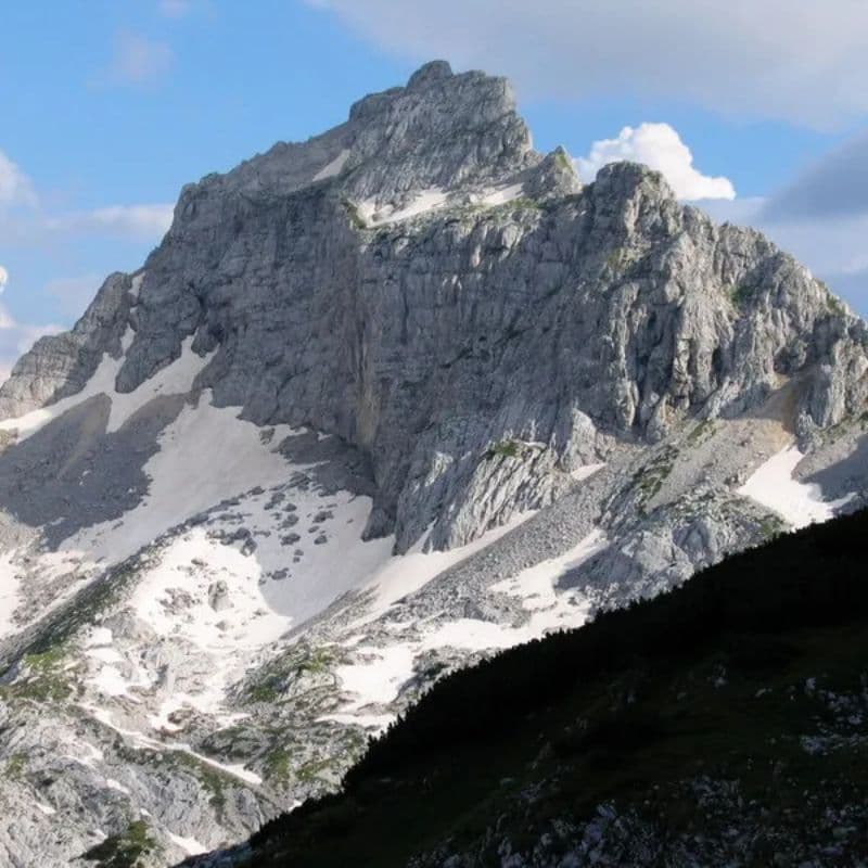 Bezimeni vrh (iz Ivan Dola)